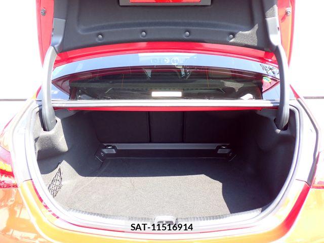 Mercedes Benz C-CLASS 2025-01 8315355-27