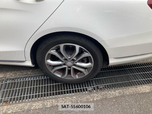 Mercedes Benz C-CLASS 2015-09 8336706-23