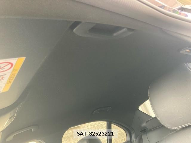 Mercedes Benz C-CLASS 2018-02 8336709-14