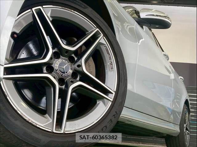 Mercedes Benz C-CLASS 2018-11 8336705-18
