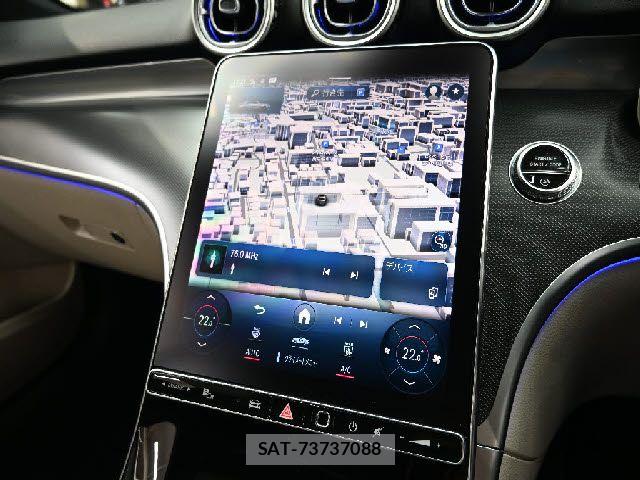 Mercedes Benz C-CLASS 2023-04 8354912-18