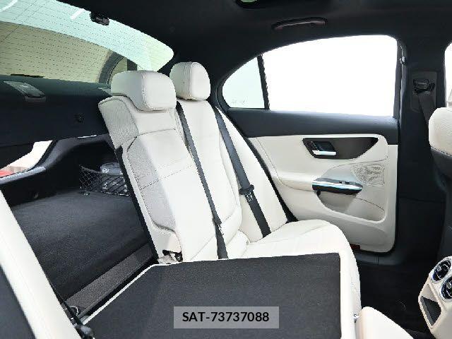 Mercedes Benz C-CLASS 2023-04 8354912-29