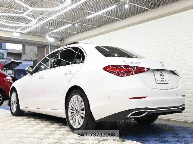 Mercedes Benz C-CLASS 2023-04 8354912-5