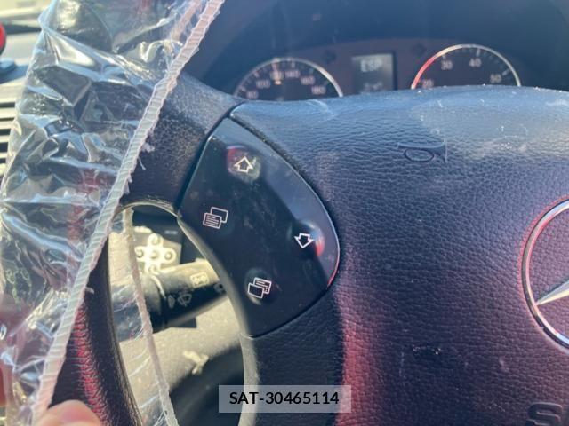 Mercedes Benz C-CLASS 2005-05 8354914-17