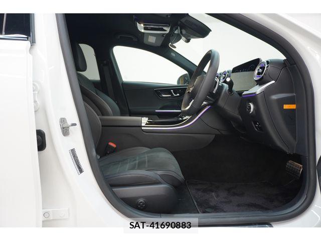 Mercedes Benz C-CLASS 2025-08 8366911-13
