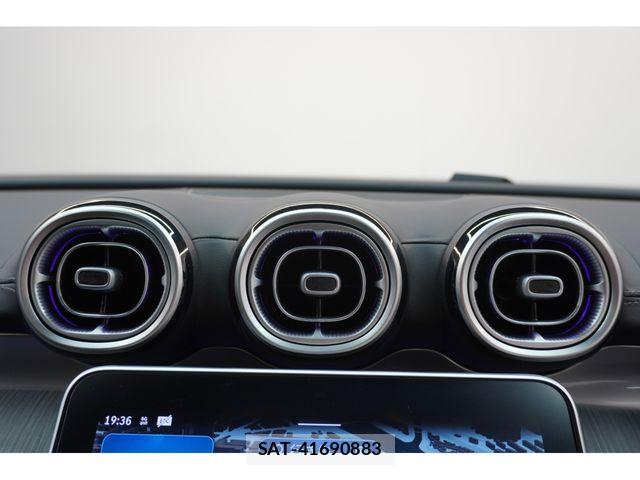 Mercedes Benz C-CLASS 2025-08 8366911-17