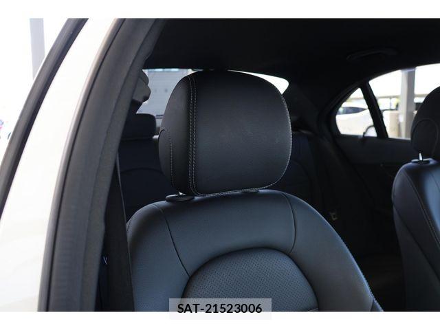 Mercedes Benz C-CLASS 2015-11 8366914-24