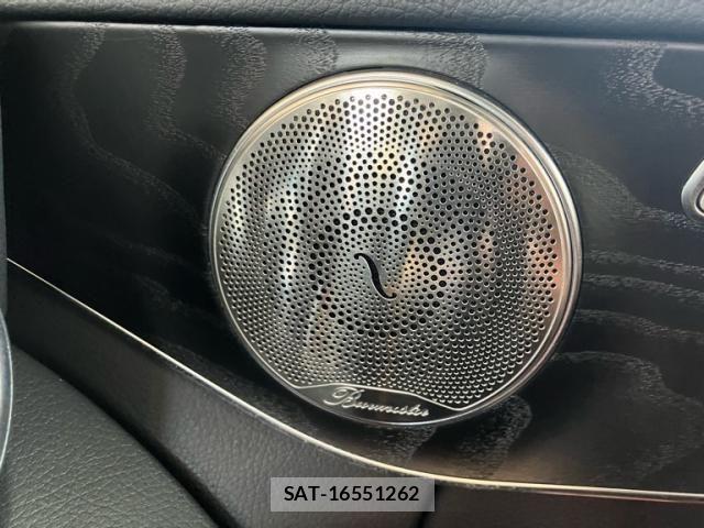 Mercedes Benz C-CLASS 2017-07 8366913-16