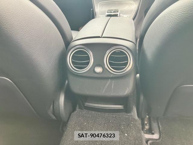 Mercedes Benz C-CLASS 2016-08 8413512-15
