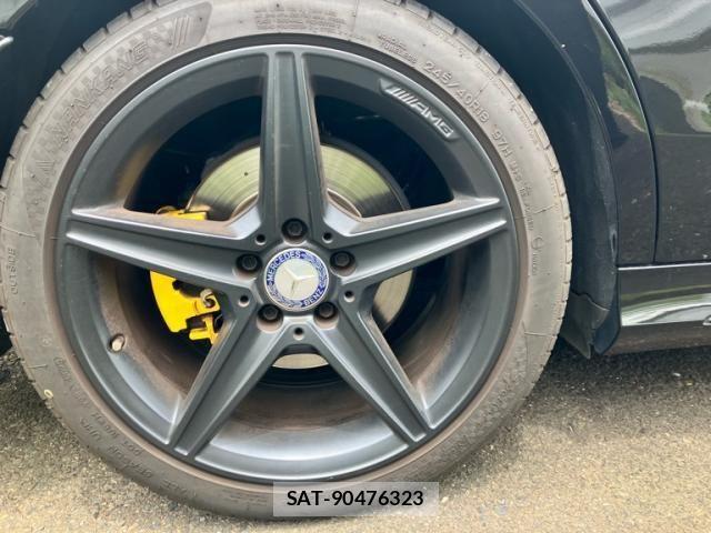 Mercedes Benz C-CLASS 2016-08 8413512-6