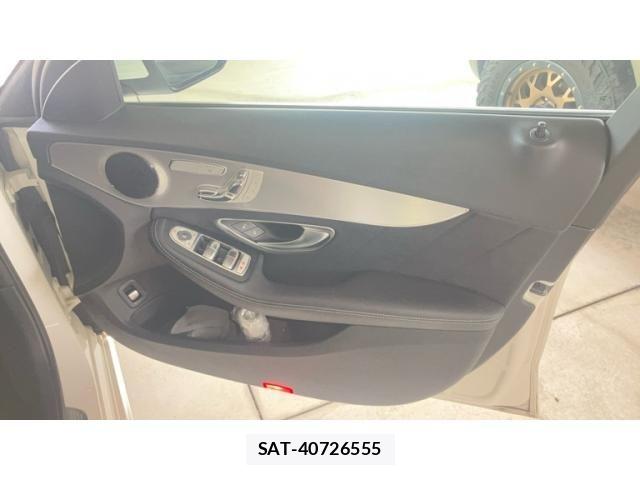 Mercedes Benz C-CLASS 2018-05 8413502-9