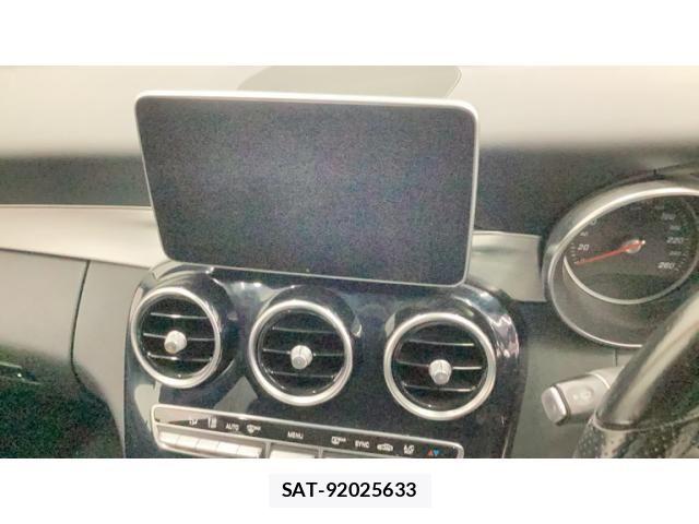 Mercedes Benz C-CLASS 2015-04 8413510-9