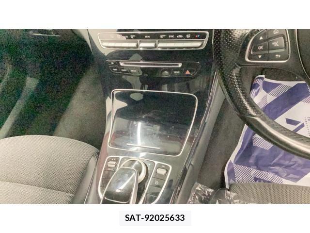 Mercedes Benz C-CLASS 2015-04 8413510-10