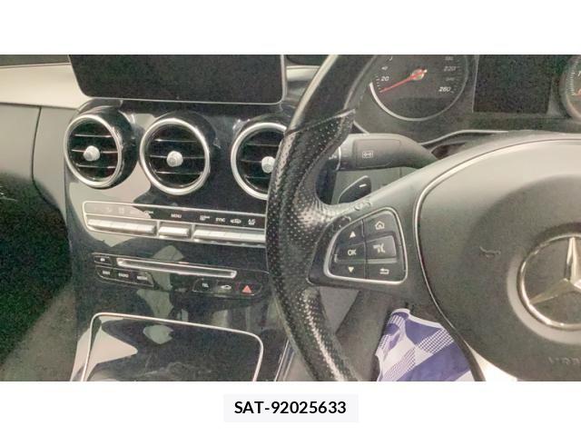Mercedes Benz C-CLASS 2015-04 8413510-11