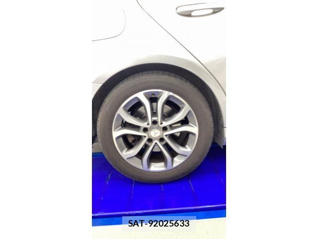 Mercedes Benz C-CLASS 2015-04 8413510-5