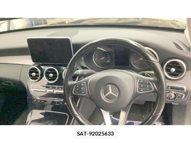 Mercedes Benz C-CLASS 2015-04 8413510-6