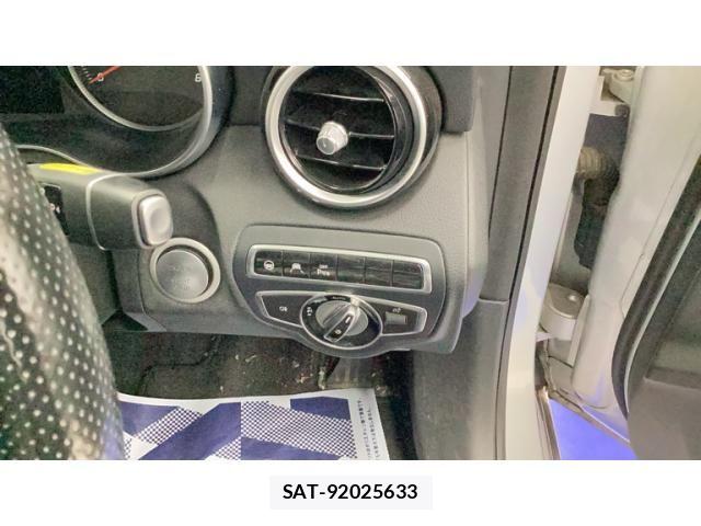 Mercedes Benz C-CLASS 2015-04 8413510-7