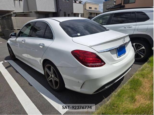 Mercedes Benz C-CLASS 2014-11 8413503-1
