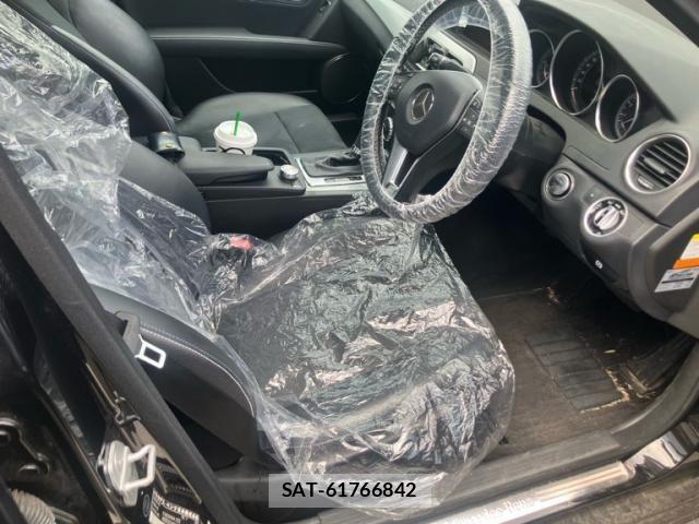 Mercedes Benz C-CLASS 2014-02 8413514-9