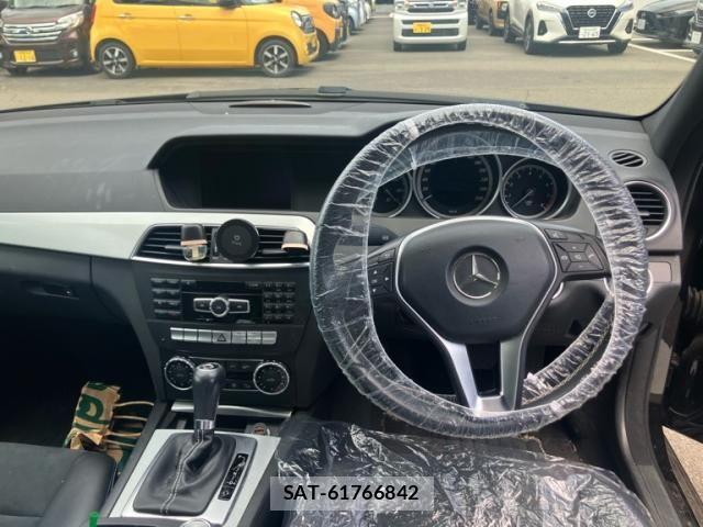 Mercedes Benz C-CLASS 2014-02 8413514-11