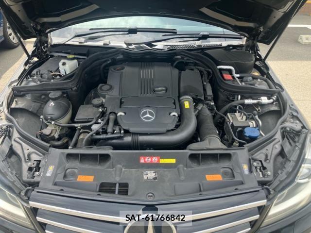 Mercedes Benz C-CLASS 2014-02 8413514-27