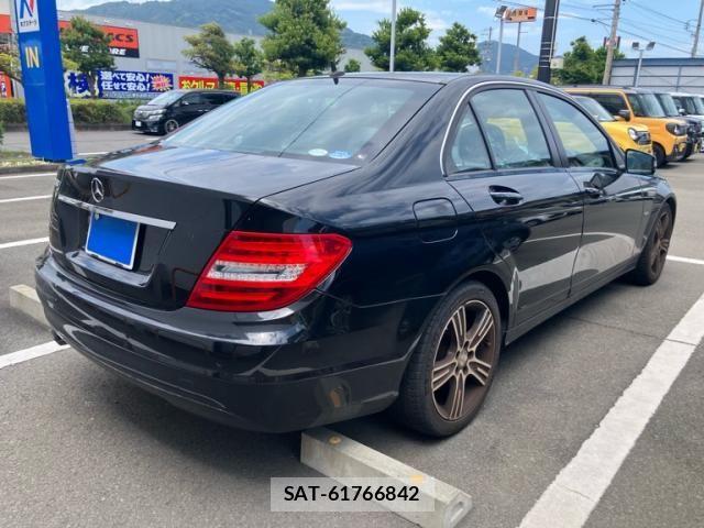 Mercedes Benz C-CLASS 2014-02 8413514-4