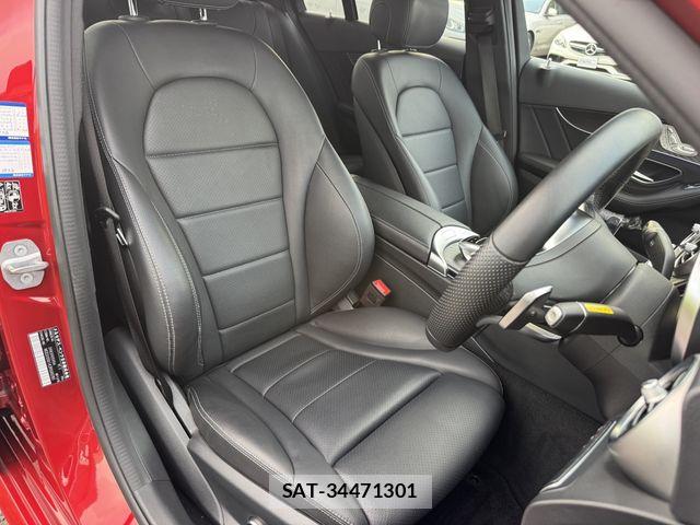 Mercedes Benz C-CLASS 2019-06 8413511-14