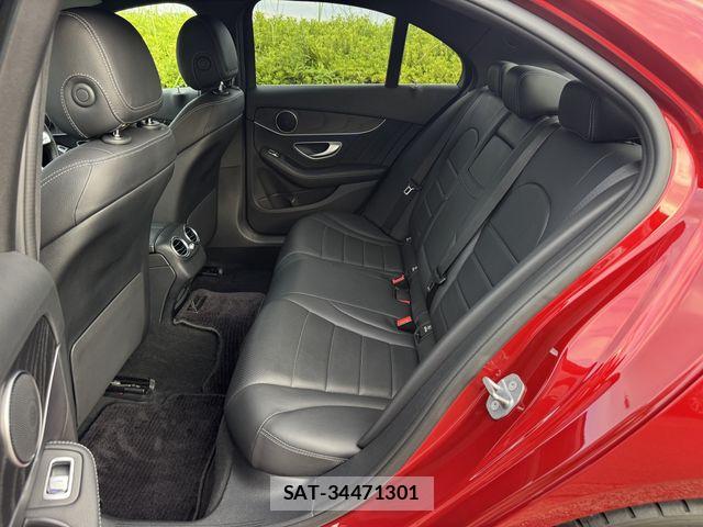 Mercedes Benz C-CLASS 2019-06 8413511-16