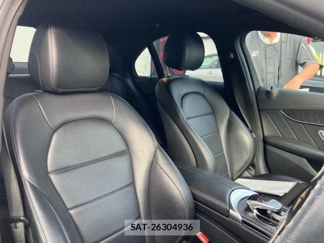 Mercedes Benz C-CLASS 2015-10 8438400-9