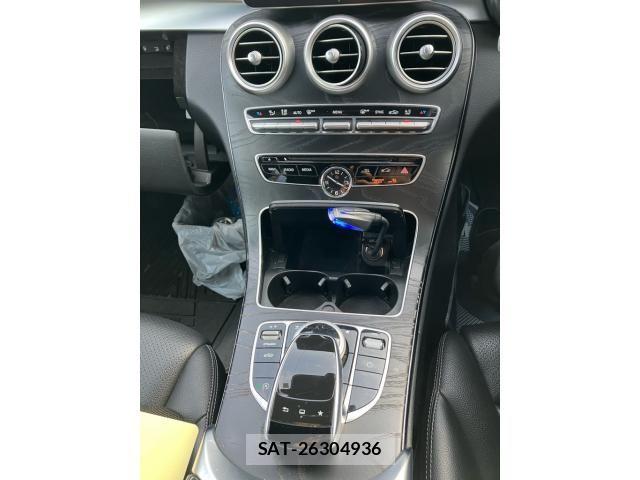 Mercedes Benz C-CLASS 2015-10 8438400-15