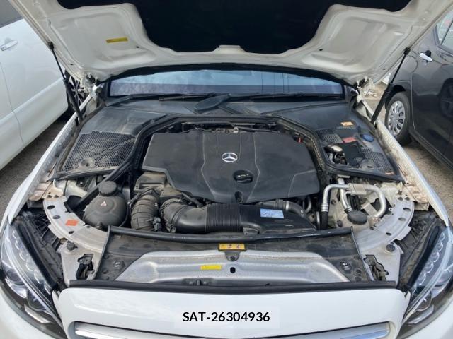 Mercedes Benz C-CLASS 2015-10 8438400-17