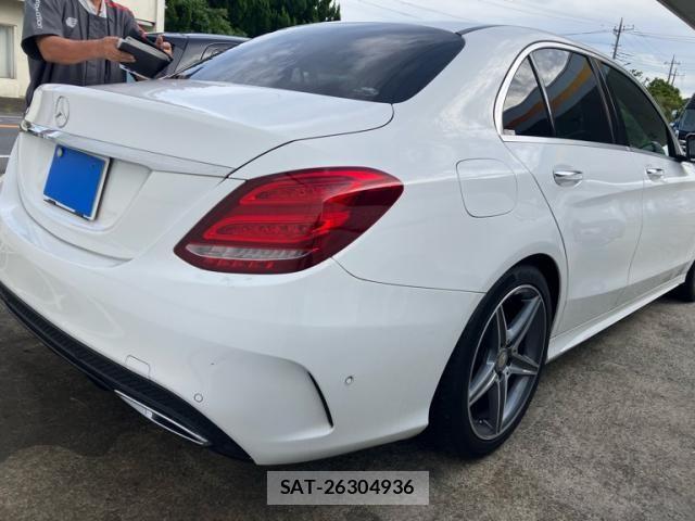 Mercedes Benz C-CLASS 2015-10 8438400-3