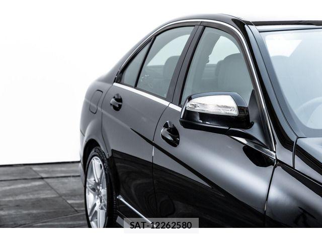 Mercedes Benz C-CLASS 2009-07 8457880-15