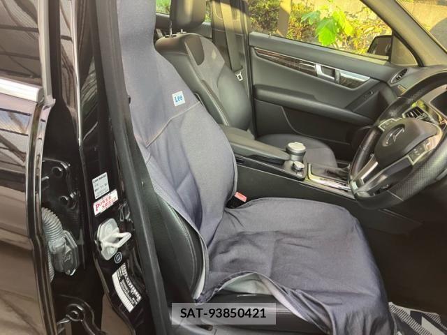 Mercedes Benz C-CLASS 2012-07 8457881-10