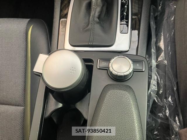 Mercedes Benz C-CLASS 2012-07 8457881-21