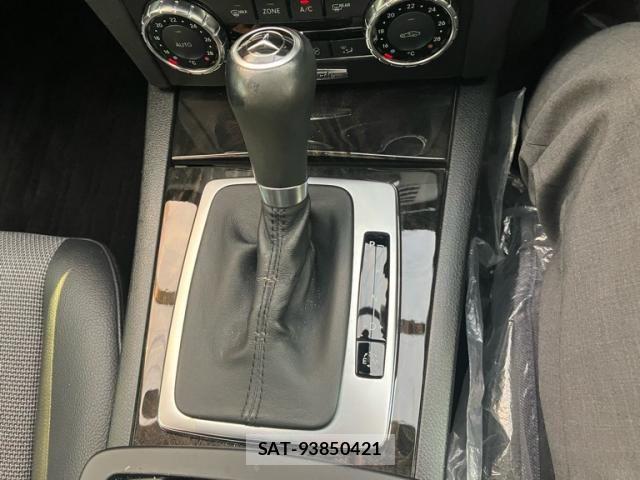Mercedes Benz C-CLASS 2012-07 8457881-22