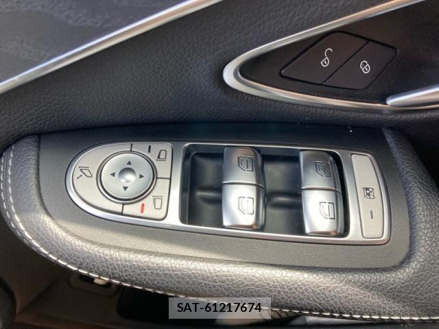 Mercedes Benz C-CLASS 2019-03 8525689-17