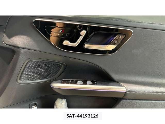 Mercedes Benz C-CLASS 2022-06 8562609-10