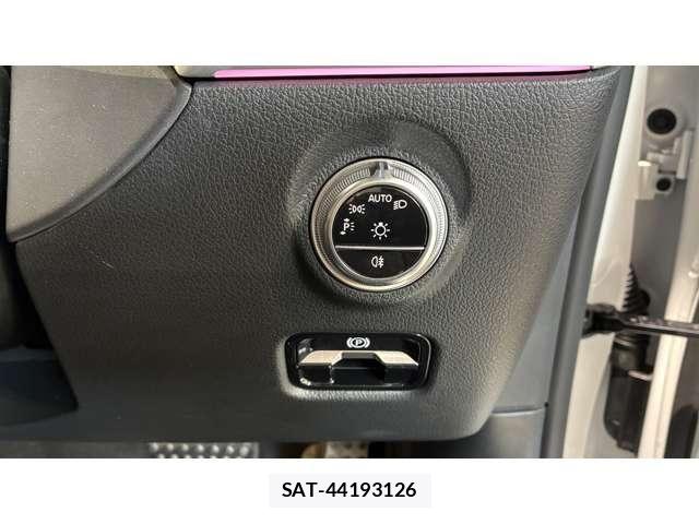 Mercedes Benz C-CLASS 2022-06 8562609-6