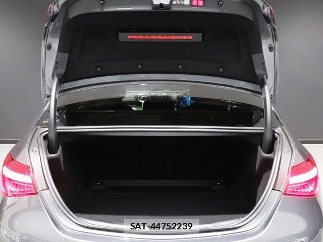 Mercedes Benz C-CLASS 2026-04 8562608-16