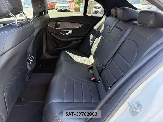 Mercedes Benz C-CLASS 2016-10 8562607-11