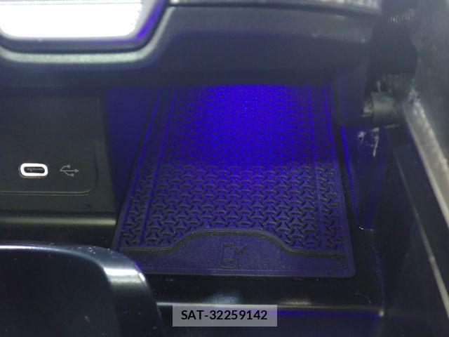 Mercedes Benz C-CLASS 2023-10 8627634-19