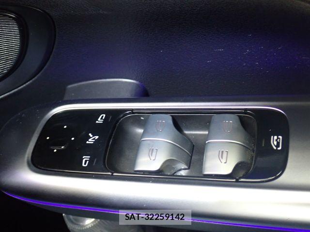 Mercedes Benz C-CLASS 2023-10 8627634-20
