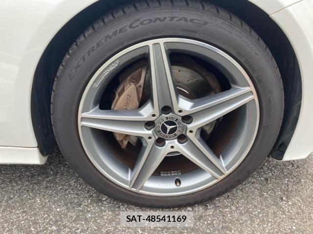 Mercedes Benz C-CLASS 2018-08 8666477-5