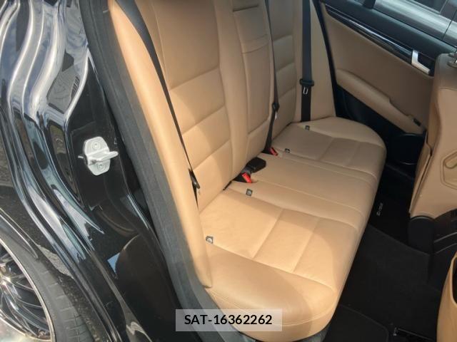 Mercedes Benz C-CLASS 2011-07 8685923-10