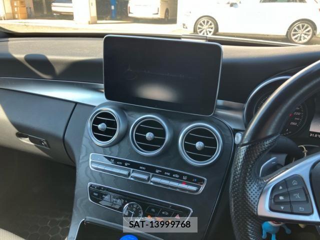 Mercedes Benz C-CLASS 2018-04 8685922-19
