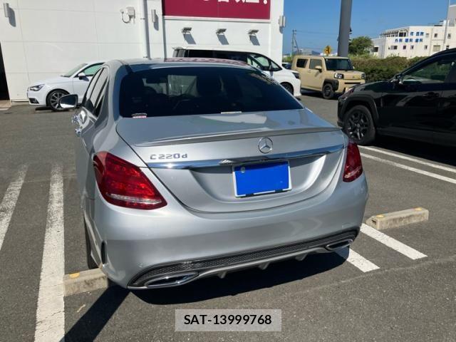 Mercedes Benz C-CLASS 2018-04 8685922-7