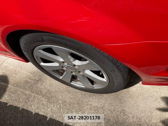 Mercedes Benz C-CLASS 2012-06 8685924-5