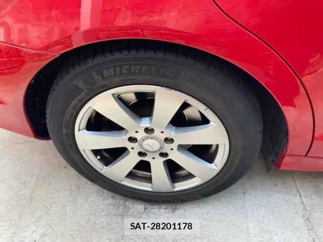Mercedes Benz C-CLASS 2012-06 8685924-6