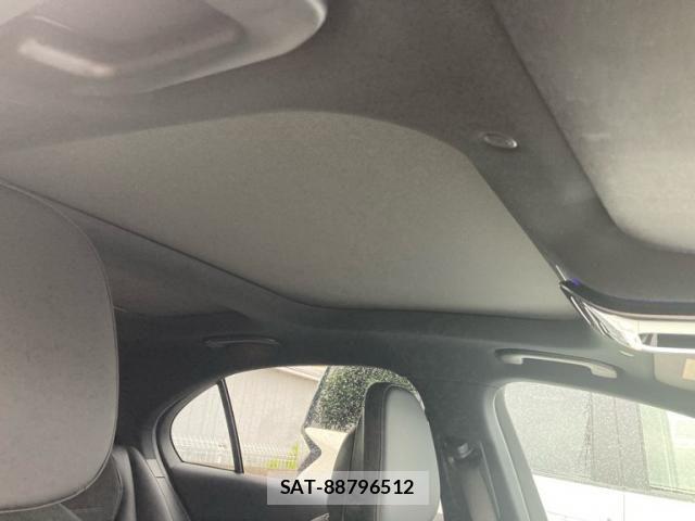 Mercedes Benz C-CLASS 2022-06 8743790-14